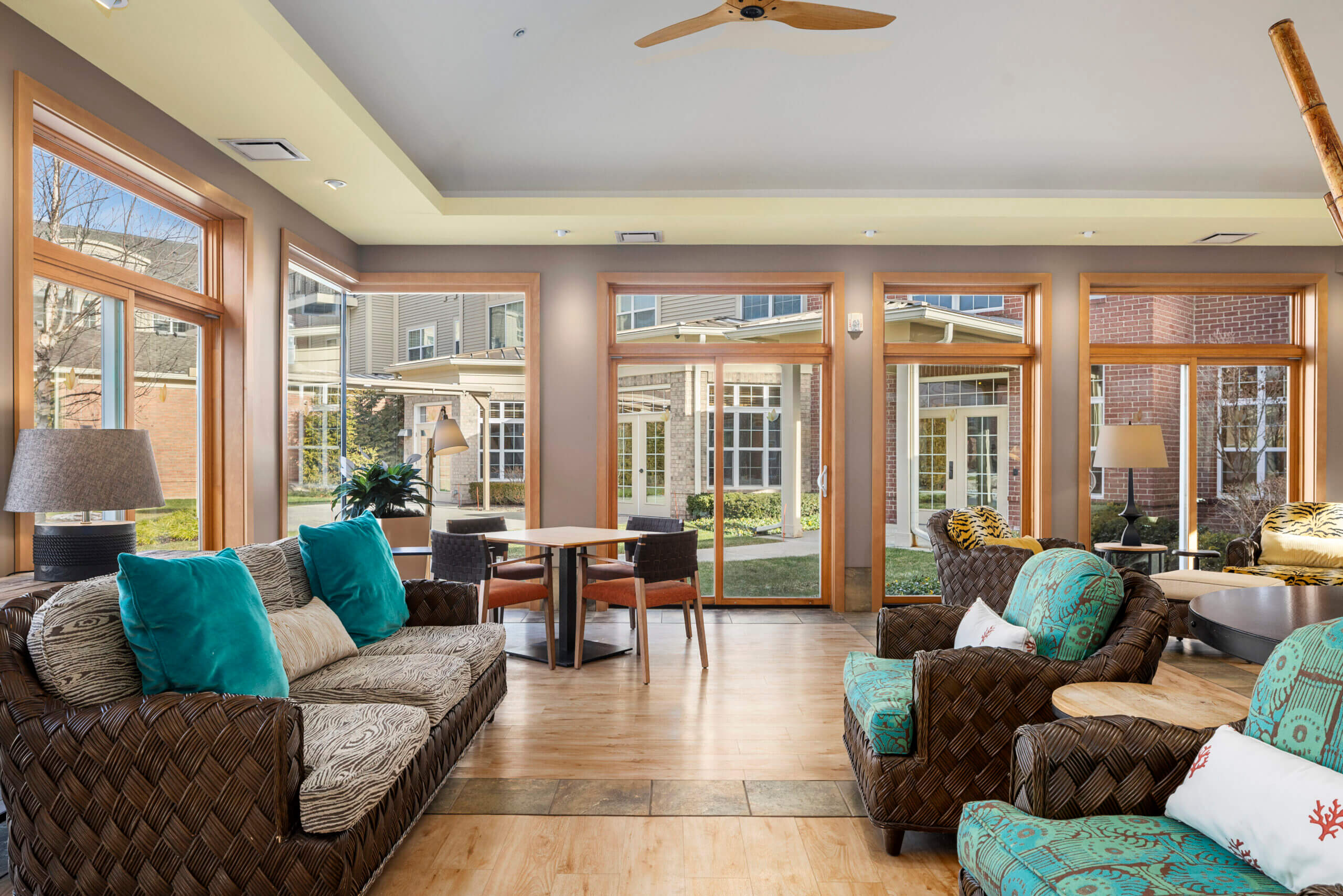 lobby of All Seasons West Bloomfield